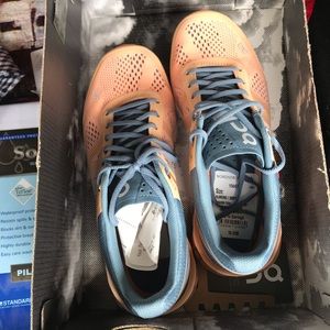 SOLD.  ON Running shoes